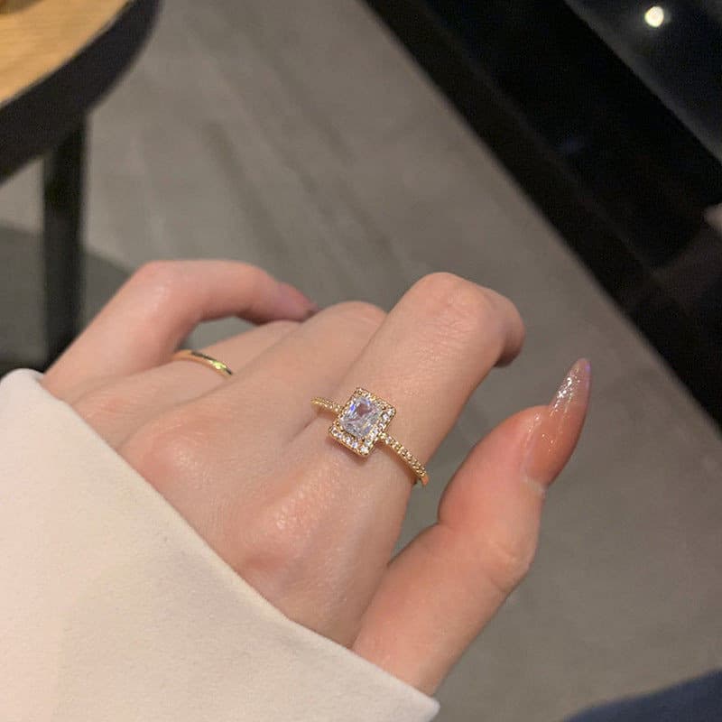 Rectangle Cubic Zirconia Stone Ring.
