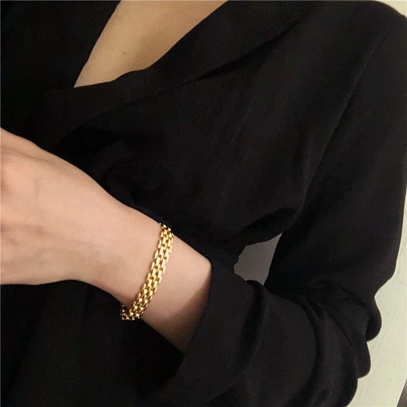 Hollow Watch Band Necklace and Bracelet Set