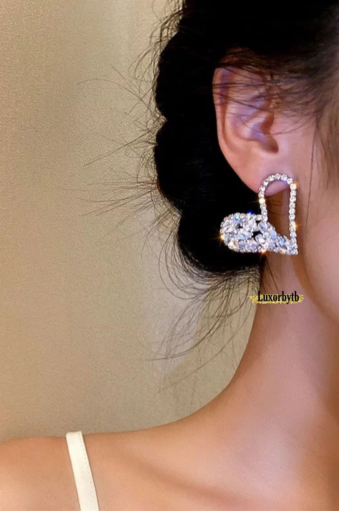 Heart Diamond Earrings.