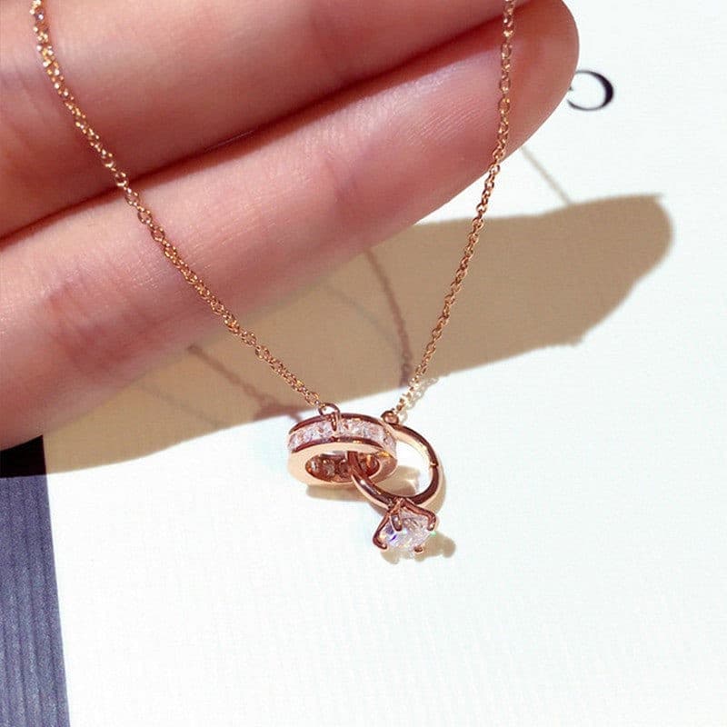 Interlocking Ring Necklace.