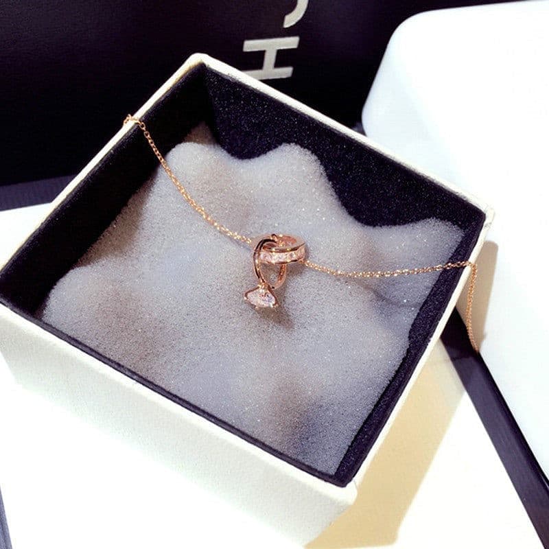 Interlocking Ring Necklace.