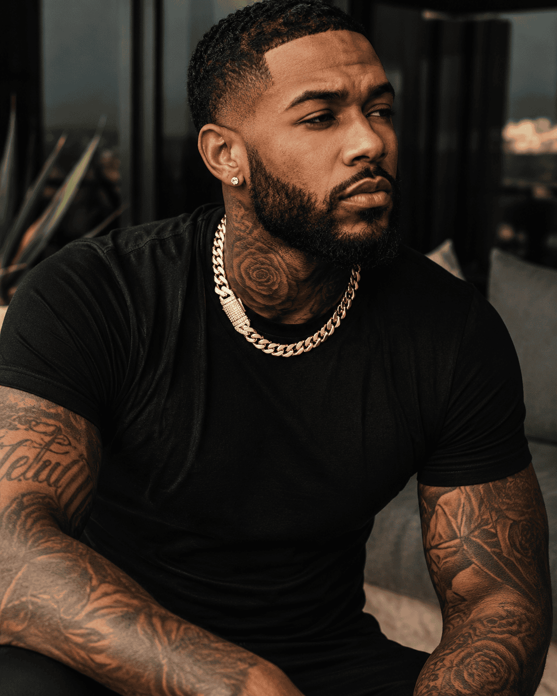 men’s Cuban link chain necklace, gold Cuban chain for men, luxury men’s jewelry, iced out chain necklace, hip hop jewelry for men, stainless steel Cuban link chain, men’s statement necklace, gold chain necklace for men, urban fashion jewelry, designer inspired men’s chain, luxury streetwear accessories, trendy men’s jewelry, gift for him, men’s fashion accessories, premium Cuban necklace.